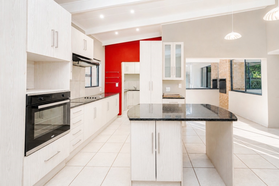 3 Bedroom Property for Sale in Magalies Golf Estate North West